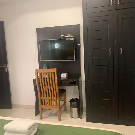Hotel Greenlife Kochi Extérieur photo